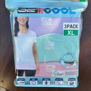 32 Degrees Women's T-Shirt 3-Pack - White, Mint, Pink nwt